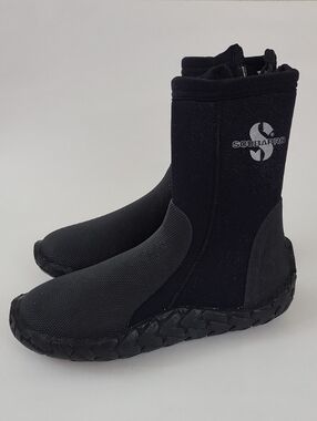 ScubaPro Delta 5MM Neoprene Dive Boots Black Scuba Diving Boots Mens 4 Women 5.5